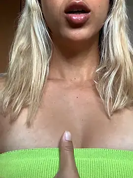 Snapshot of bety13 chatting on 02-13-26, 08:54 bety13 online show from 02-13-26, 08:54