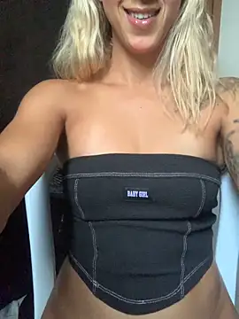 Snapshot of bety13 chatting on 02-28-26, 08:48 bety13 online show from 02-28-26, 08:48