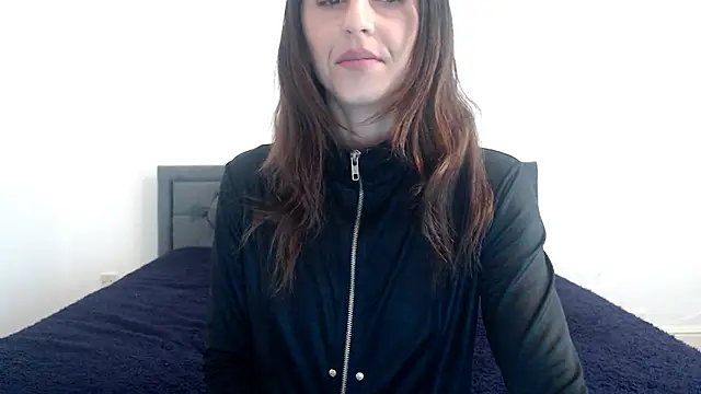 Snapshot of Stella_John chatting on 03-20-25, 07:03 Stella John online show from 03-20-25, 07:03