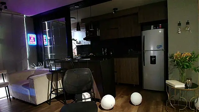 Ambrosia       online show from 02-16-26, 01:40