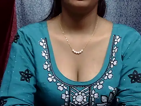 cute Dirty Diva online show from 04-04-26, 03:31