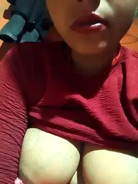 Snapshot of Madhu_cute chatting on 02-13-26, 10:17 Madhu cute online show from 02-13-26, 10:17