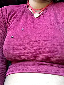 Snapshot of Madhu_cute chatting on 02-17-26, 04:09 Madhu cute online show from 02-17-26, 04:09