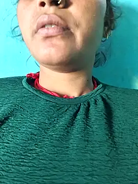 Snapshot of Madhu_cute chatting on 02-22-26, 04:02 Madhu cute online show from 02-22-26, 04:02