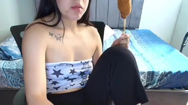 Snapshot of Sofii_unicorn chatting on 02-27-26, 09:26 Sofii unicorn online show from 02-27-26, 09:26