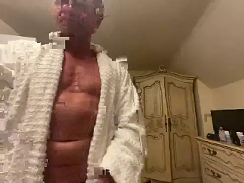 Snapshot of Rich_Hannon chatting on 05-01-26, 03:44 Rich Hannon online show from 05-01-26, 03:44
