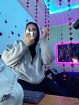 ashley-17 online show from 02-17-26, 04:42