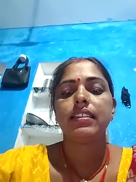 Snapshot of Mahima_rani34 chatting on 06-21-26, 11:29 Mahima rani34 online show from 06-21-26, 11:29