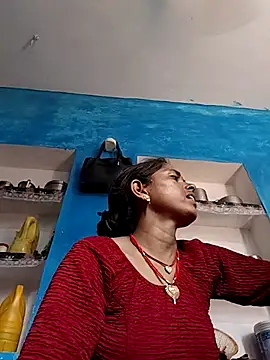 Snapshot of Mahima_rani34 chatting on 07-04-26, 09:37 Mahima rani34 online show from 07-04-26, 09:37