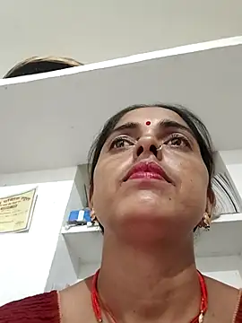 Snapshot of Mahima_rani34 chatting on 07-24-26, 04:27 Mahima rani34 online show from 07-24-26, 04:27