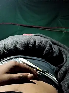 Hot2602 online show from 12-21-25, 01:18