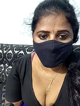 Snapshot of siri_tamiltelugu chatting on 01-07-26, 03:31 siri tamiltelugu online show from 01-07-26, 03:31