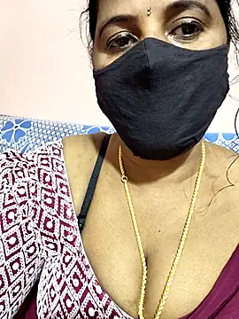 Snapshot of siri_tamiltelugu chatting on 02-08-26, 07:45 siri tamiltelugu online show from 02-08-26, 07:45