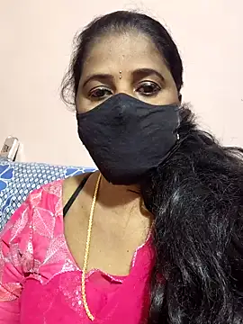 Snapshot of siri_tamiltelugu chatting on 02-20-26, 04:18 siri tamiltelugu online show from 02-20-26, 04:18