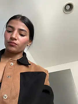 Ema Rose  online show from 02-05-26, 07:07