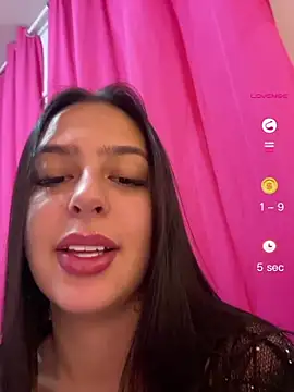 Snapshot of jujuarantes__2026 chatting on 07-17-26, 03:18 jujuarantes 2026 online show from 07-17-26, 03:18