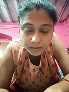 Snapshot of Hooghlypinkivabi chatting on 02-02-26, 12:59 Hooghlypinkivabi online show from 02-02-26, 12:59