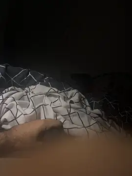 Snapshot of srhpts chatting on 02-13-26, 01:23 srhpts online show from 02-13-26, 01:23