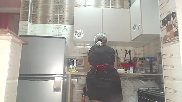 Snapshot of RebeccaDarling chatting on 06-25-26, 05:12 RebeccaDarling online show from 06-25-26, 05:12
