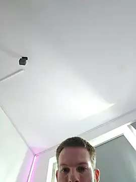 Xocoo23 online show from 08-02-26, 12:25