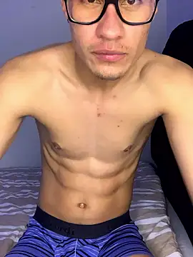 Snapshot of Latin_Paisa_Boy chatting on 01-09-26, 12:13 Latin Paisa Boy online show from 01-09-26, 12:13