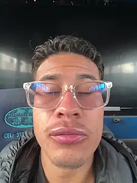 Latin Paisa Boy online show from 04-18-26, 04:55