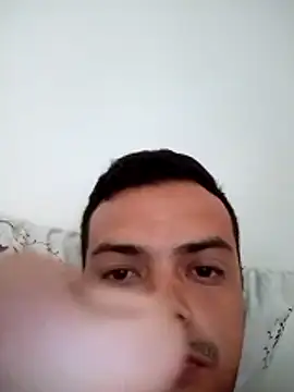 Snapshot of soytorres92 chatting on 03-16-26, 04:22 soytorres92 online show from 03-16-26, 04:22