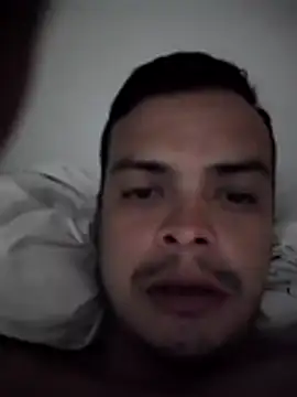 Snapshot of soytorres92 chatting on 03-19-26, 07:23 soytorres92 online show from 03-19-26, 07:23