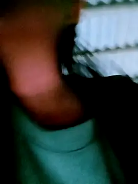 Snapshot of DIANAKUTE chatting on 04-19-26, 10:25 DIANAKUTE online show from 04-19-26, 10:25