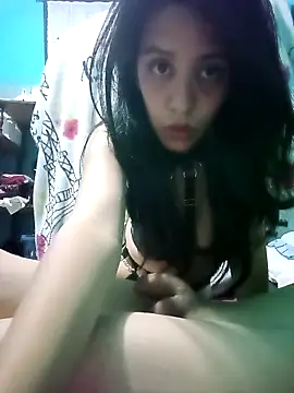 Snapshot of Phoenix_Paws chatting on 02-19-26, 06:31 Phoenix Paws online show from 02-19-26, 06:31