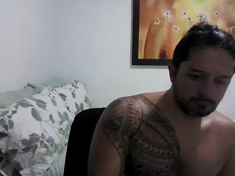 Snapshot of gonzzohunterr chatting on 02-21-26, 01:28 gonzzohunterr online show from 02-21-26, 01:28