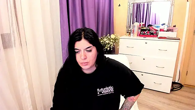 Snapshot of NayaNoirX chatting on 02-08-26, 08:23 NayaNoirX online show from 02-08-26, 08:23