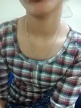 mia khalifa70 online show from 01-18-26, 08:40