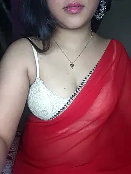 Snapshot of Saumyy chatting on 03-26-26, 03:28 Saumyy online show from 03-26-26, 03:28