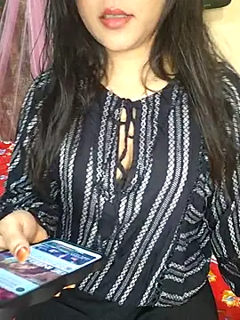 Snapshot of Saumyy chatting on 04-06-26, 04:52 Saumyy online show from 04-06-26, 04:52
