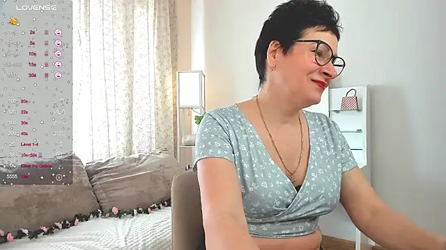 JennyMons online show from 03-30-26, 08:37