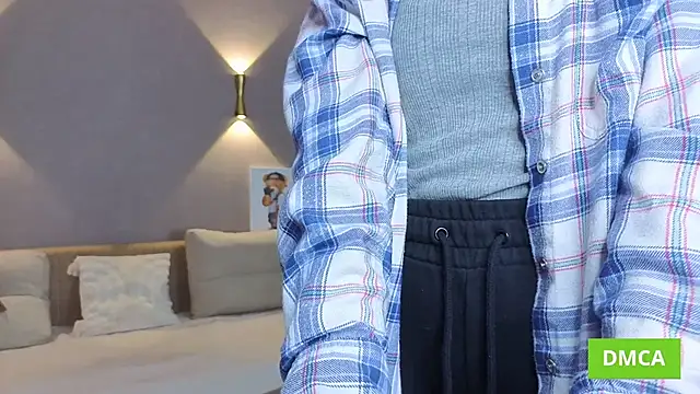 IvoryAmacher online show from 01-06-26, 07:01