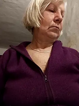 KlaudiaDarling online show from 02-05-26, 12:48