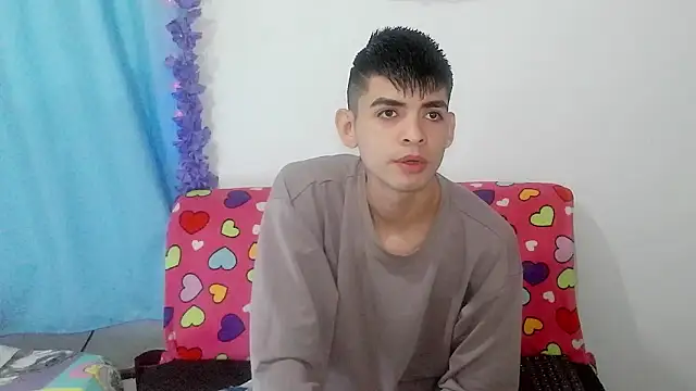 nico22love online show from 02-10-26, 08:35