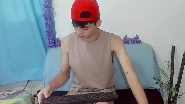 nico22love online show from 02-23-26, 07:44