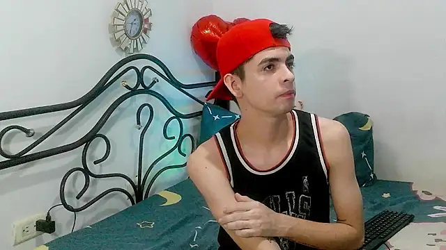 nico22love online show from 02-28-26, 12:33