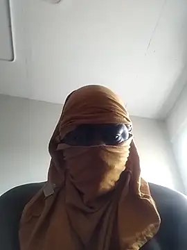 Bra-G online show from 02-27-26, 06:57