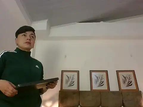 kat paradise online show from 03-17-26, 11:46