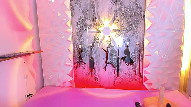 Sofia-love7 online show from 03-19-26, 09:30