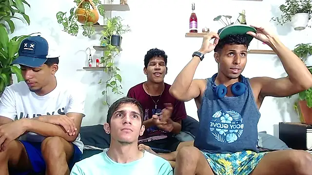 Interracial Snow Bunny online show from 03-03-26, 11:10