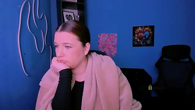 aurora kiss   online show from 01-12-26, 12:21