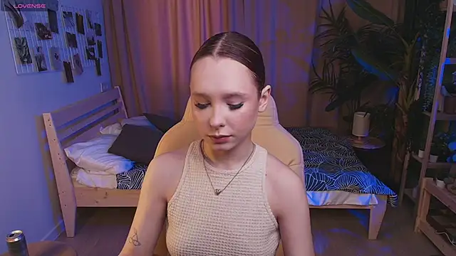 Haya Harareet online show from 03-30-26, 07:53