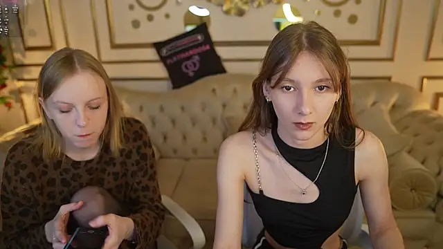 Snapshot of Stefany-SWEET chatting on 02-08-26, 11:24 Stefany-SWEET online show from 02-08-26, 11:24