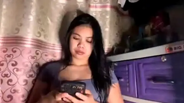 Snapshot of GeorgeneWatler chatting on 02-13-26, 09:16 GeorgeneWatler online show from 02-13-26, 09:16