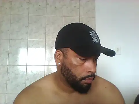 Snapshot of saintmorenobrag chatting on 03-20-26, 02:22 saintmorenobrag online show from 03-20-26, 02:22